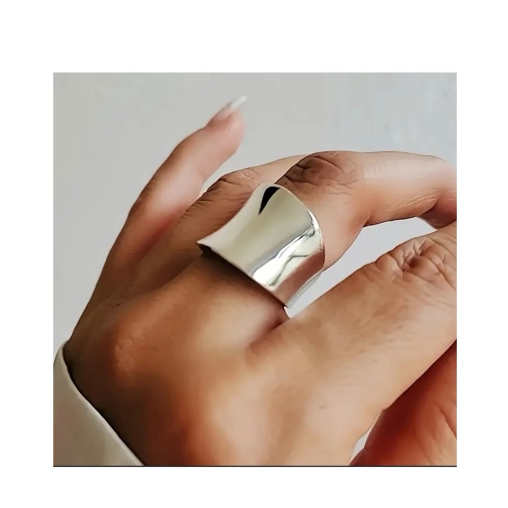 Thick Minimalist Wide Statement Band Ring Fashion Silver no Tarnish Size 8